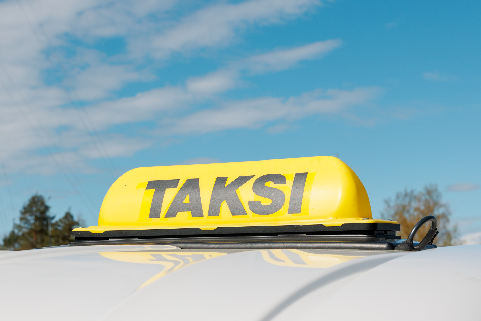 Sosi­aa­li­huol­to­lain ja vammais­pal­ve­lu­lain mukaisten liik­ku­misen tuen omavas­tuu­hinnat muuttuvat 2.6.2025 alkaen